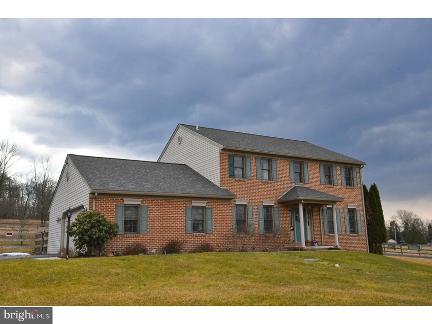 186 Hill School Rd, Douglassville, PA 19518 - photo 1