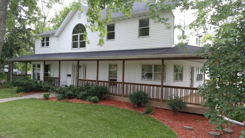 603 Janesville St, Oregon, WI 53575 - photo 1