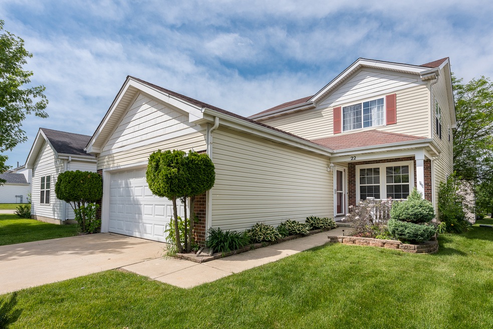 Beautiful single family home with welcoming front 