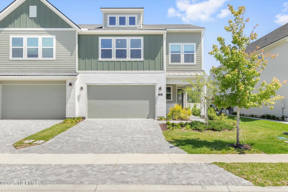 Under Contract $549,900 • Co-Listing Agent