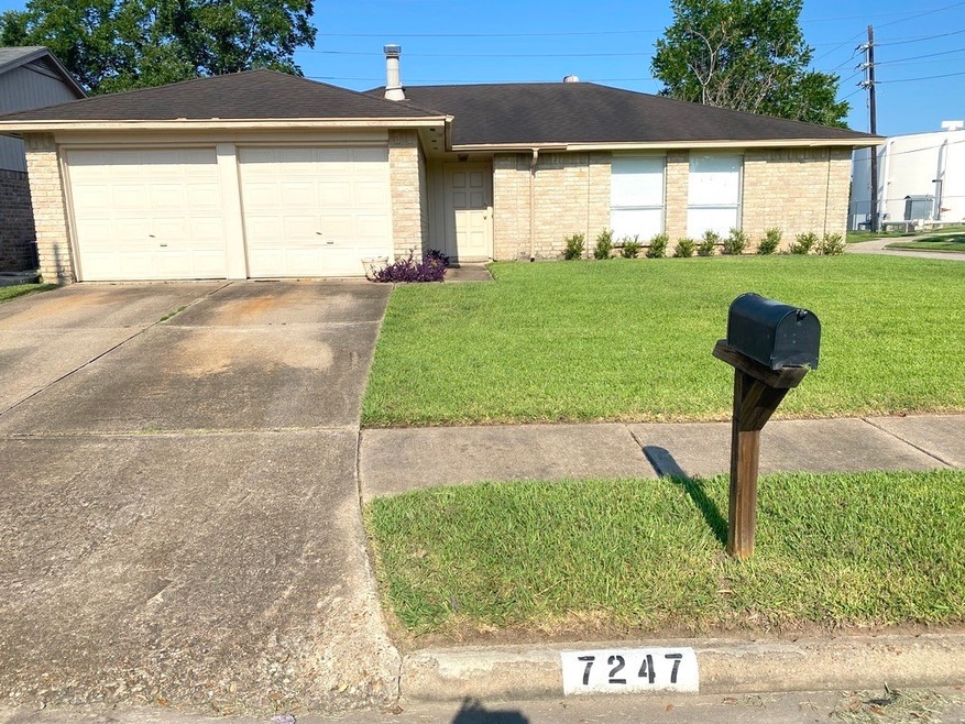7247 Skylight Ln, Houston, TX 77095 - photo 1