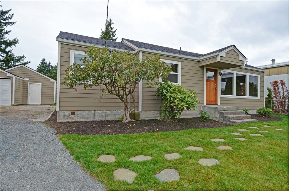 1226 Kossuth Ave, Everett, WA 98203 - photo 1