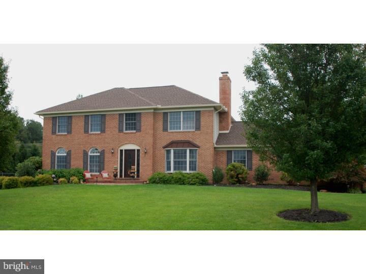 136 Honora Dr, Bear, DE 19701 - photo 1