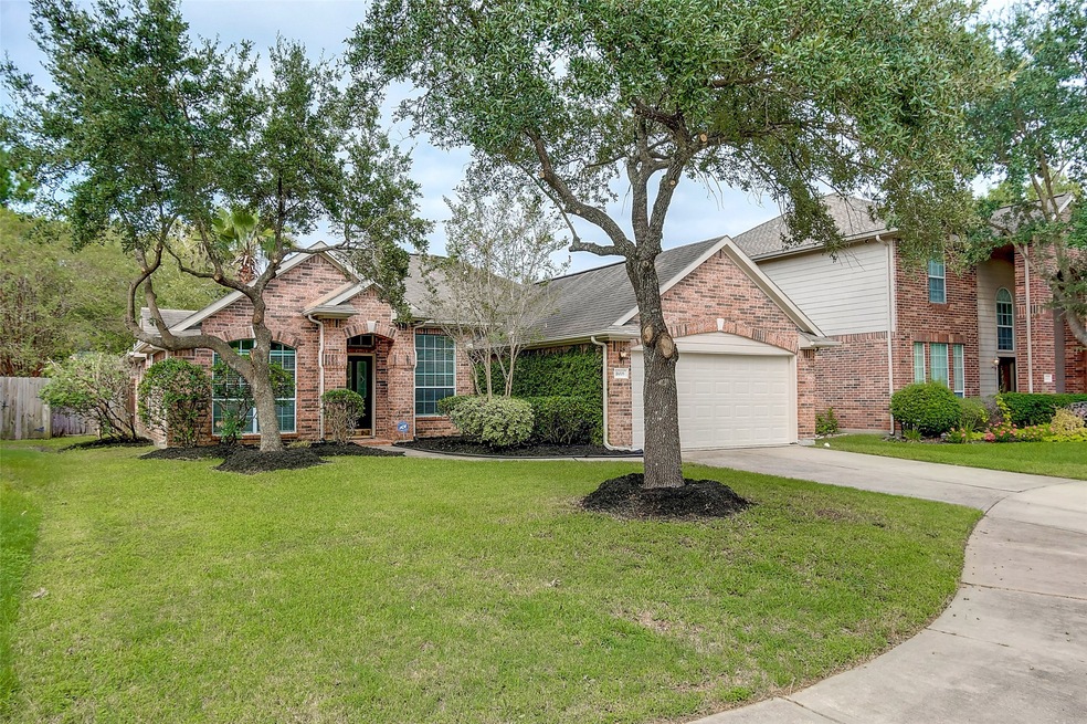 16006 Aberdeen Forest Dr, Houston, TX 77095 - photo 1