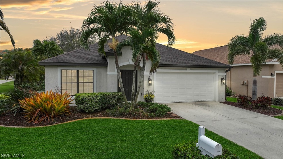 Welcome Home to your beautiful Gateway Pool Home L