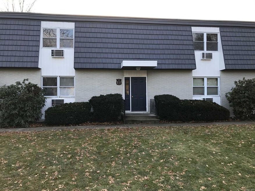 7 White Gate Rd unit 7G, Wappingers Falls, NY 12590 - photo 1