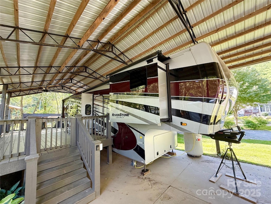 177 Finch Way, West Jefferson, NC 28694 - photo 1