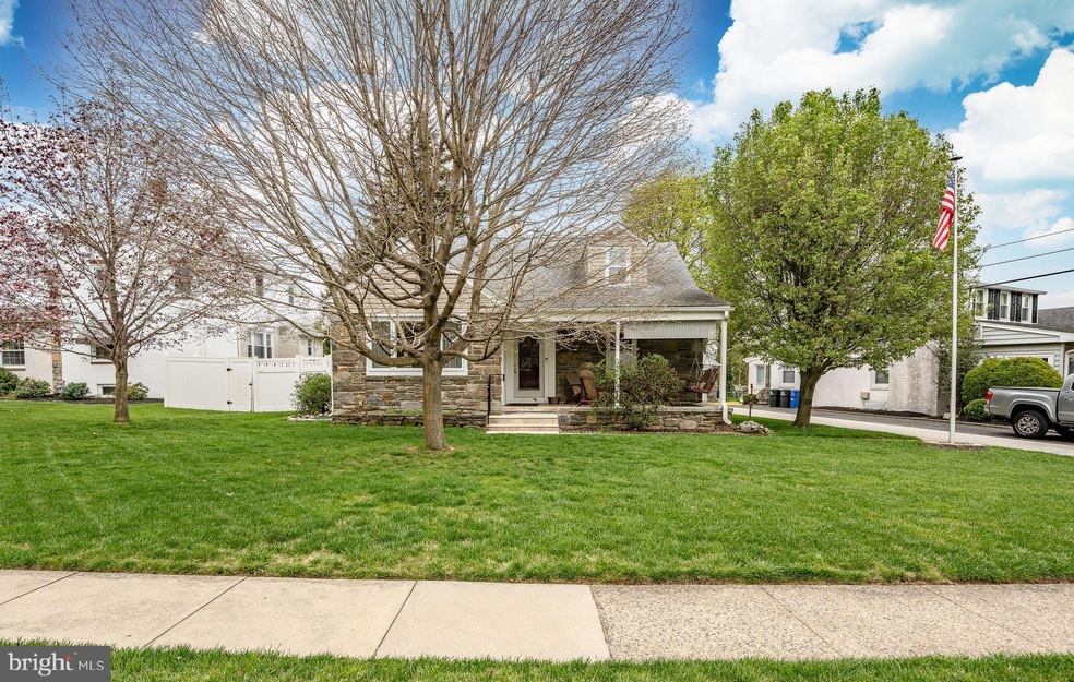 109 Locust Rd, Morton, PA 19070 - photo 1