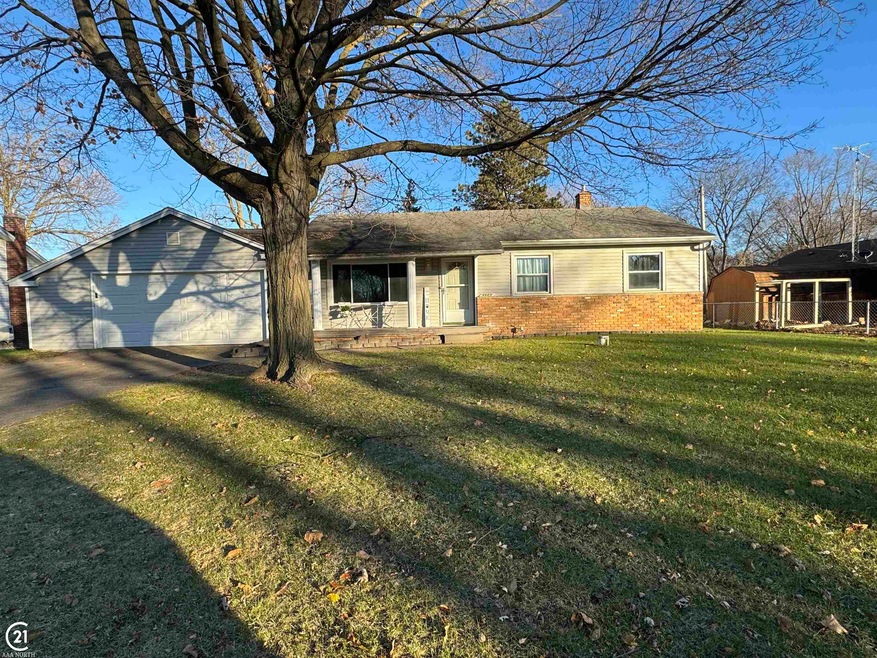 4485 Old Carriage Rd, Flint, MI 48507 - photo 1