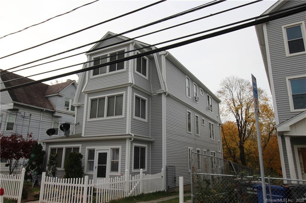 377 Hillside Ave unit 379, Hartford, CT 06106 - photo 1