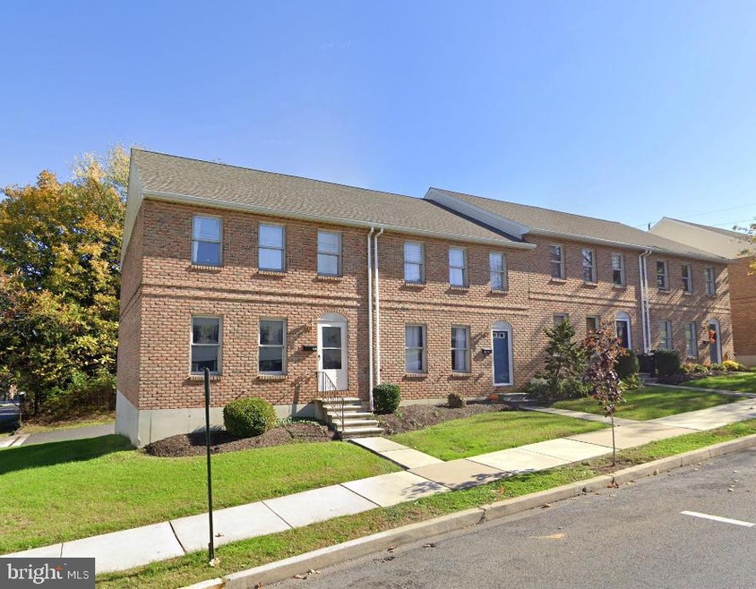 201 S 2nd Ave, Reading, PA 19611 - photo 1