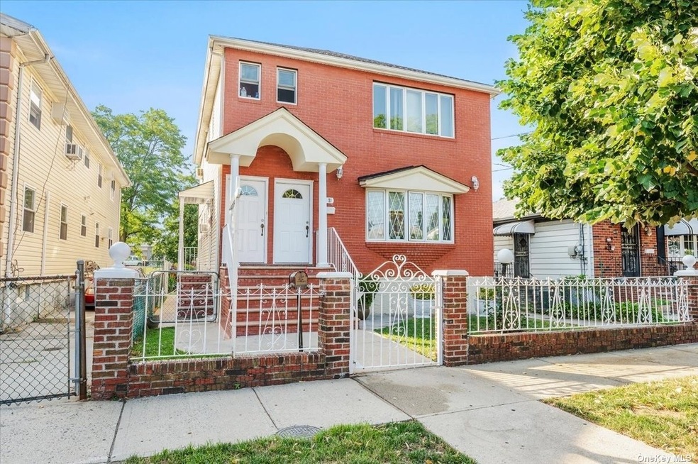 163-71 Mathias Ave, Jamaica, NY 11433 - photo 1