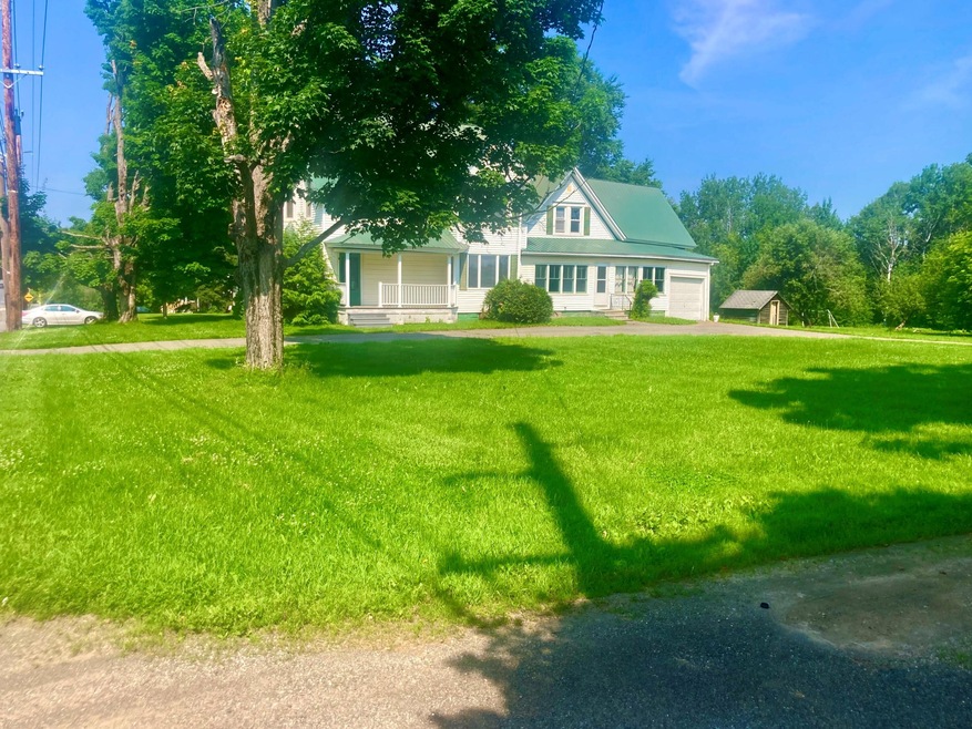 Mapleton Side Yard 1
