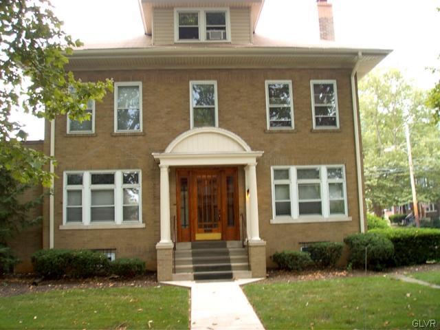 2324 W Allen St, Allentown, PA 18104 - photo 1