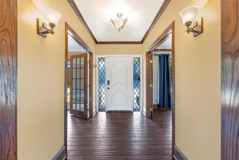 6109 Highgate Ln, Dallas, TX 75214 - photo 1