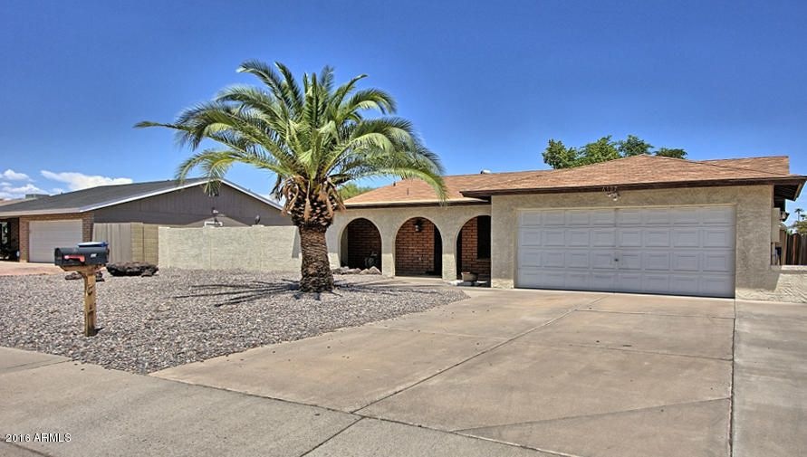 6127 S Country Club Way, Tempe