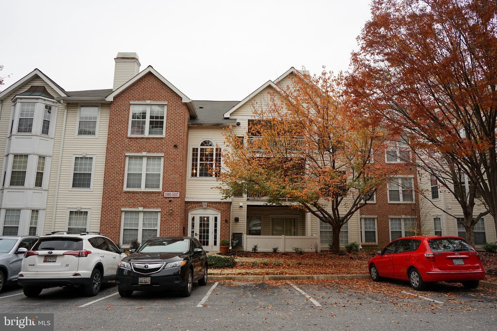 5321 Wagon Shed Cir, Owings Mills, MD 21117 - photo 1