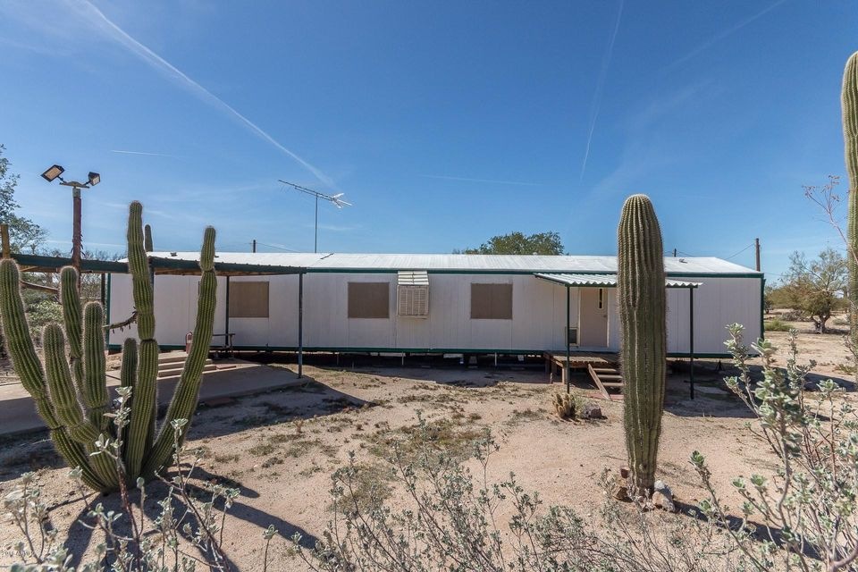 1 home on over 2 acres