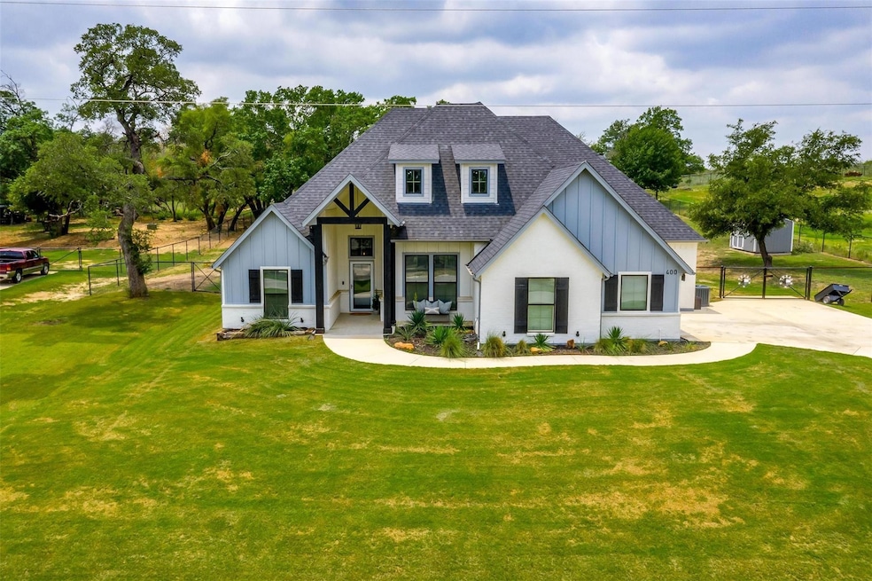 400 Scenic Wood Dr, Azle, TX 76020 - photo 1