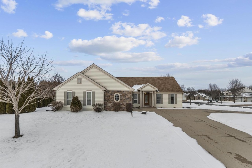 1534 W Starview Exterior
