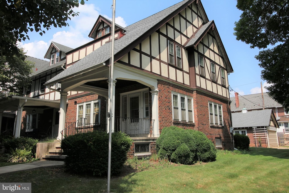 23 S Park Rd, Reading, PA 19610 - photo 1