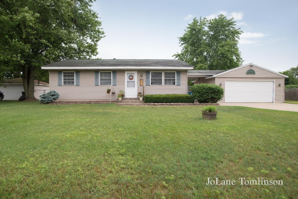 4173 Janet Dr, Dorr, MI 49323 - photo 1