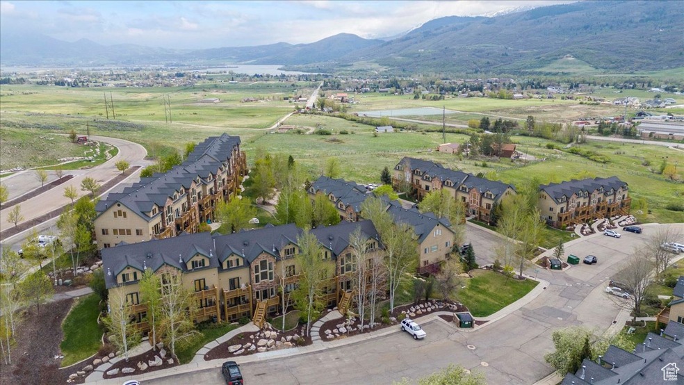 3562 N Fox Run Dr unit 403, Eden, UT 84310 - photo 1