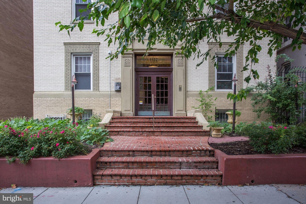 1322 15th St NW unit 32, Washington, DC 20005 - photo 1