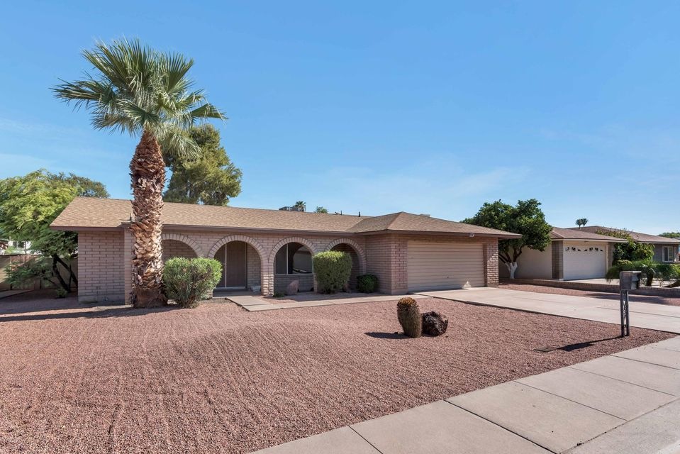 1414 E. JULIE DRIVE