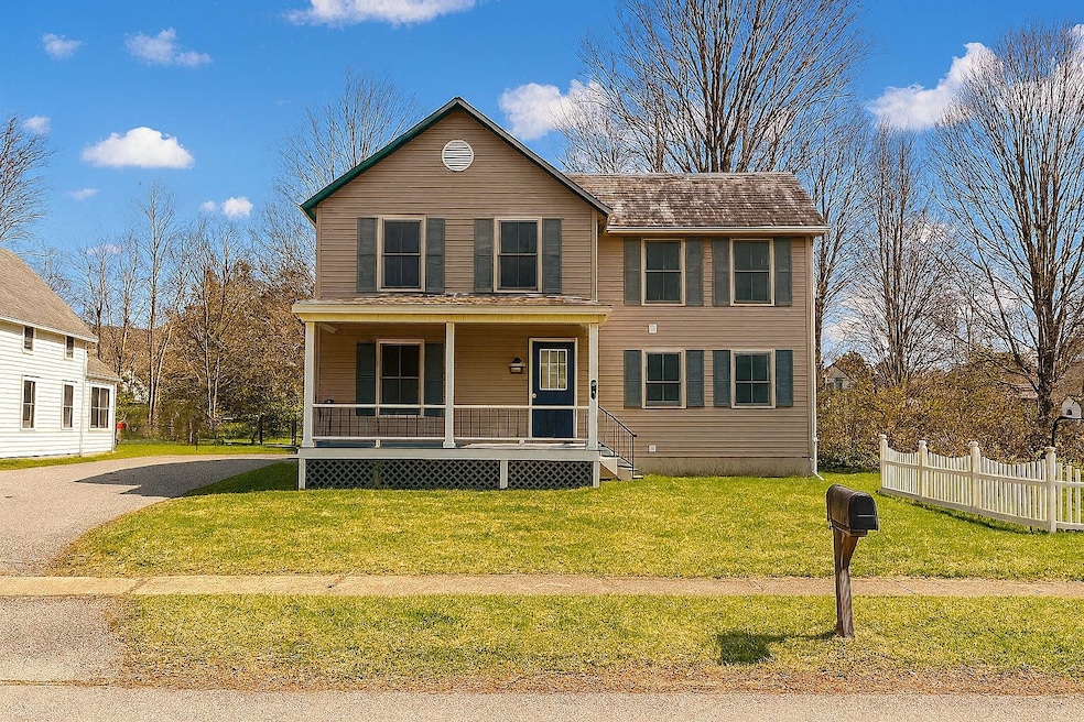 52 Hull Ave, Wallingford, VT 05773 - photo 1