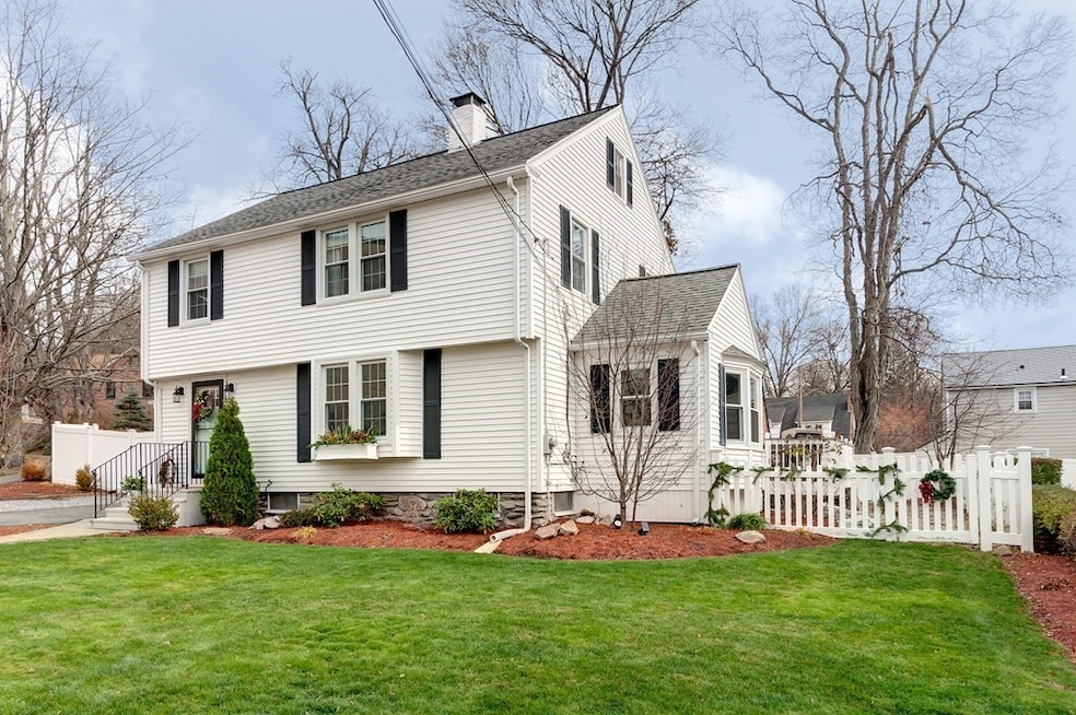 1 Cardinal Rd, Worcester, MA 01602 - photo 1