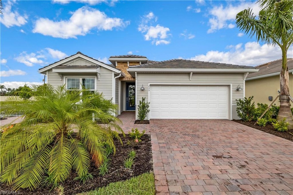 Delray model with garage on right