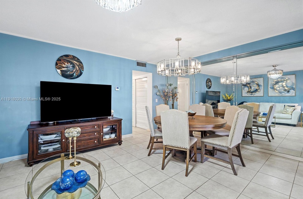 180 NE 12th Ave unit 14E, Hallandale Beach, FL 33009 - photo 1