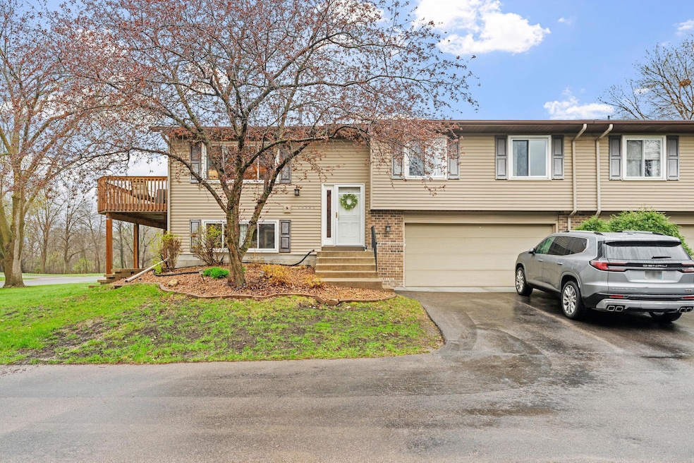 14382 91st Place N, Maple Grove, MN 55369 - photo 1