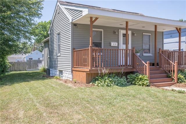 519 Garland St, Davison, MI 48423 - photo 1