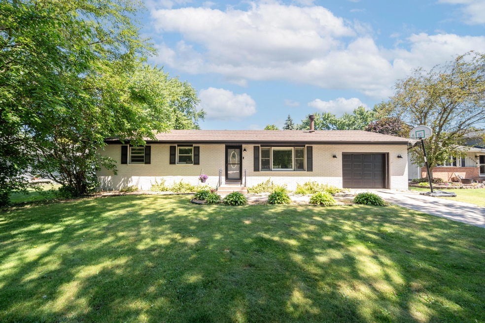 2042 W 96th Place, Crown Point, IN 46307 - photo 1