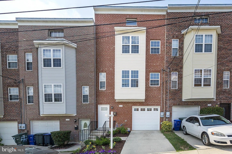 5524 Hunt Place NE, Washington, DC 20019 - photo 1