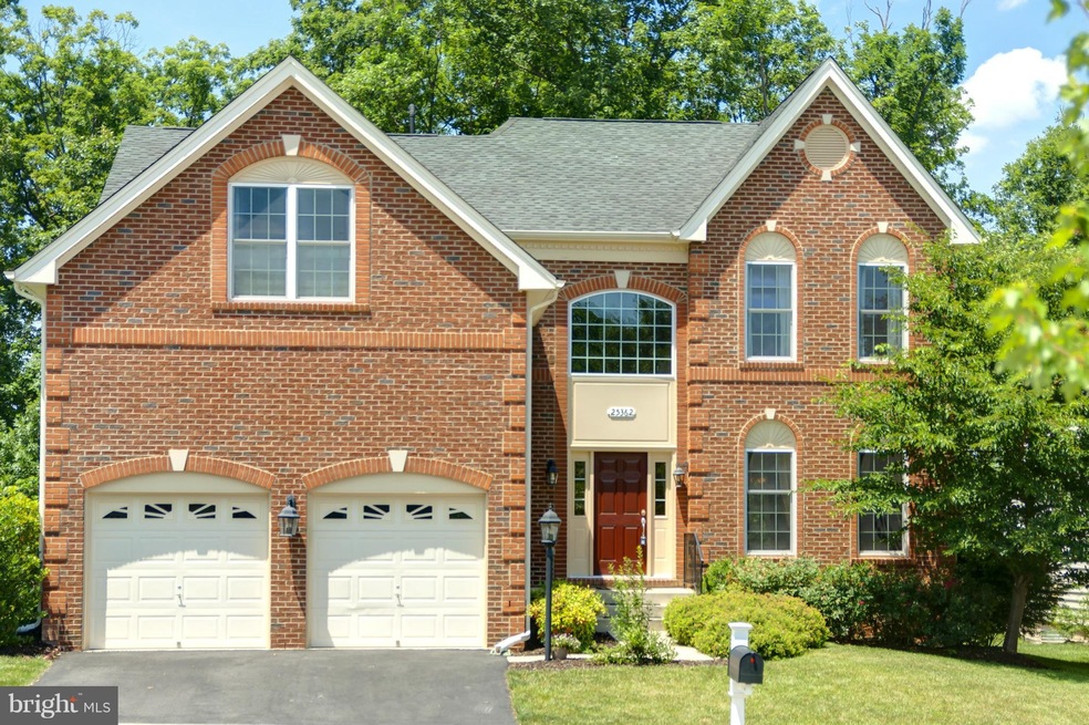 25362 Justice Dr, Chantilly, VA 20152 - photo 1