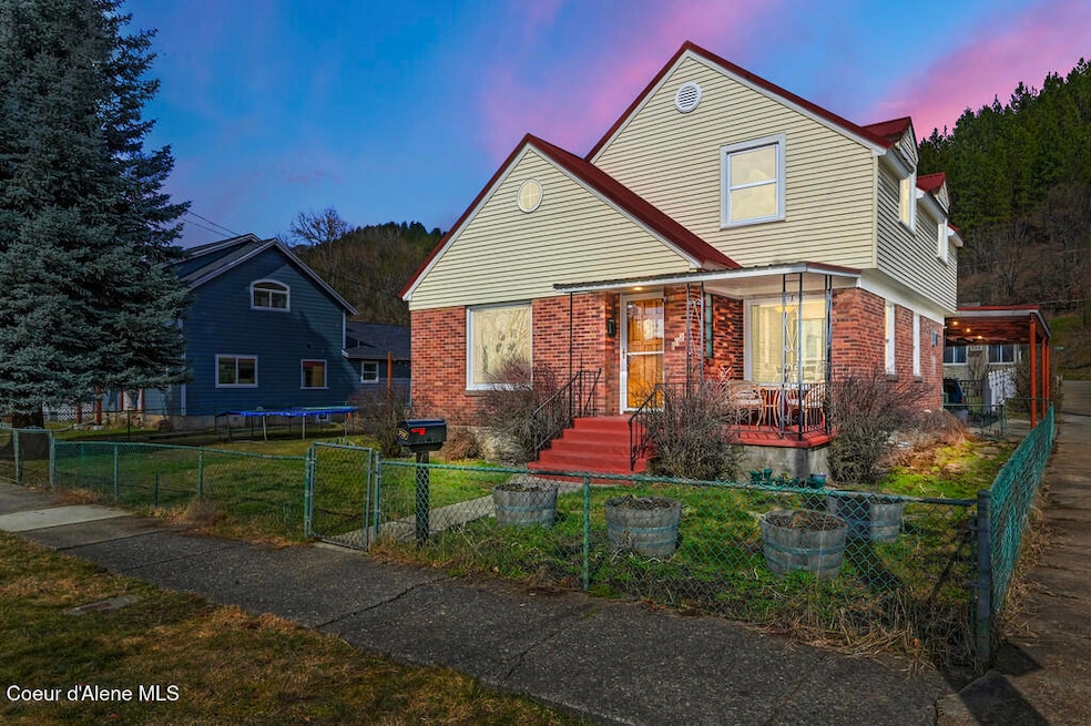 Sold • Co-Listing Agent