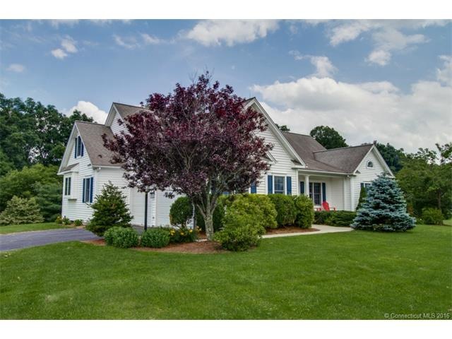 61 May Brook, Woodstock, CT 06281 - photo 1