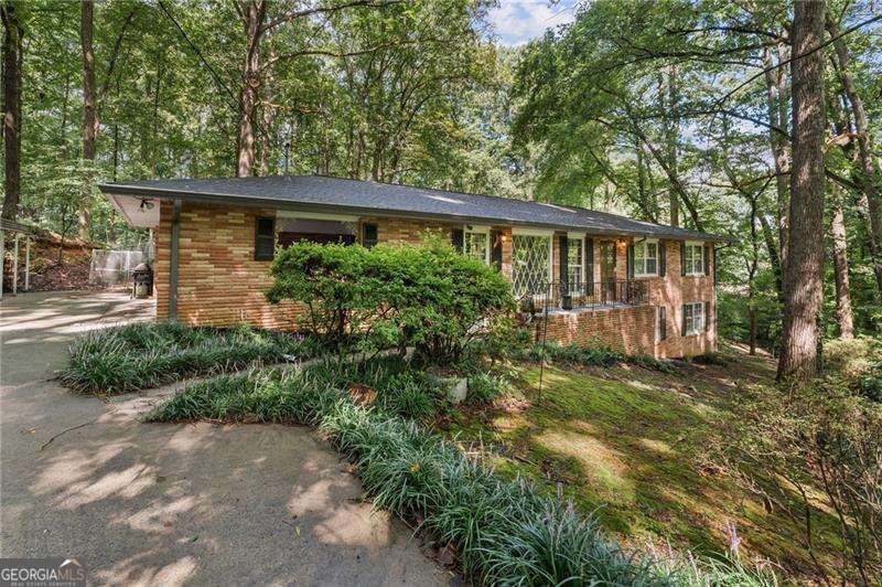 4714 Windsor Dr SW unit 2, Smyrna, GA 30082 - photo 1