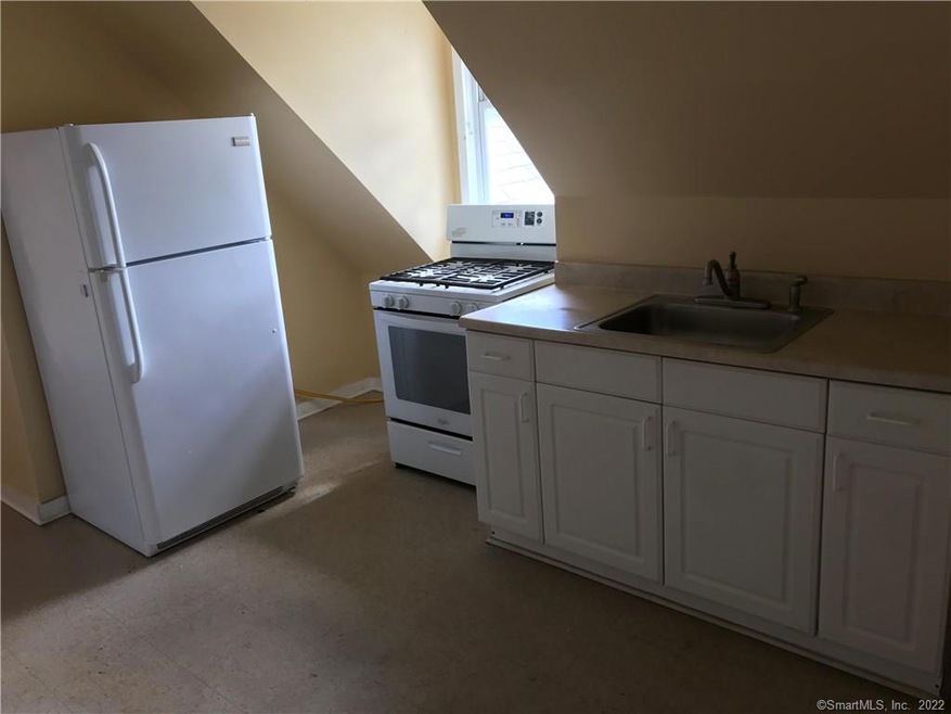 73 Vine St unit 77, Bridgeport, CT 06604 - photo 1