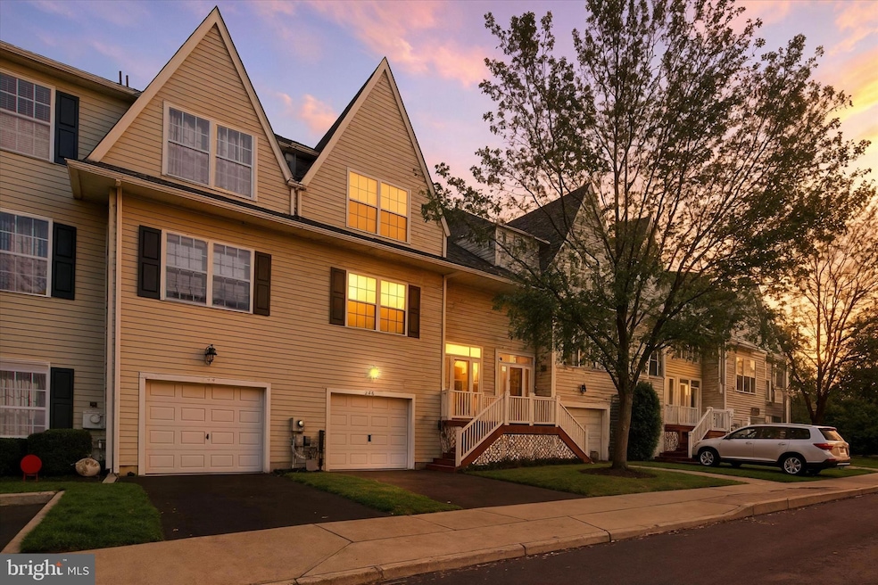 Sold $400,000 • Co-Listing Agent