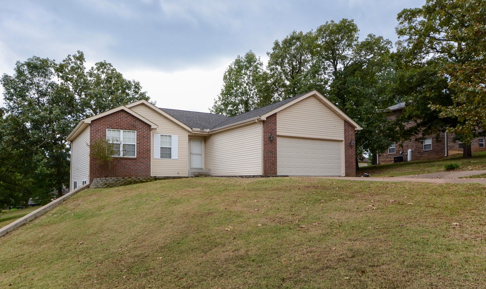 434 Stone Rd, Kimberling City, MO 65686 - photo 1