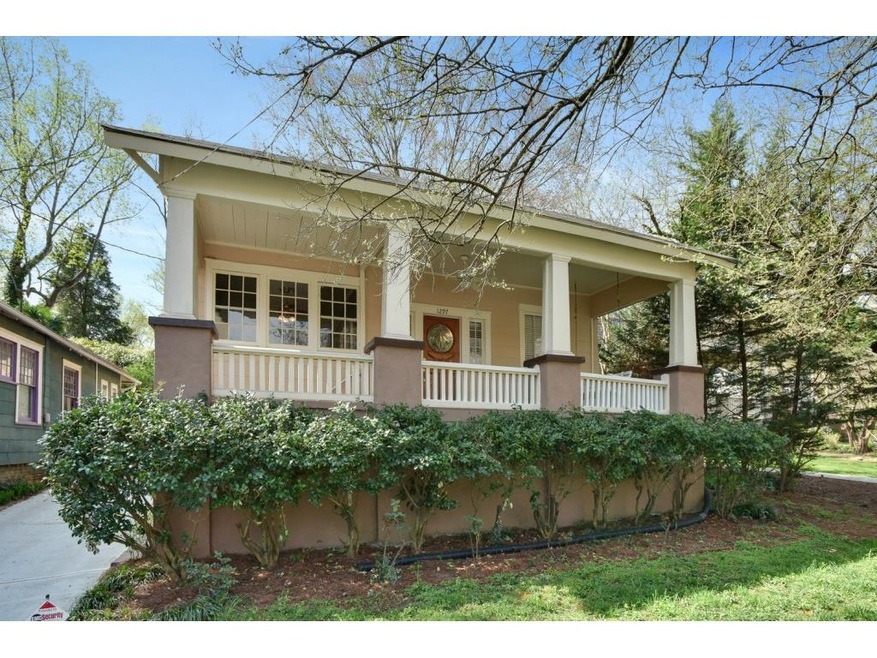 Lovely Craftsman in the heart of Candler Park!
