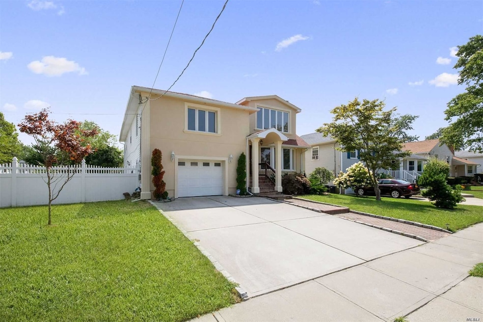 796 Jefferson St, Baldwin, NY 11510 - photo 1