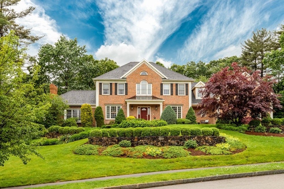 6 Tarbox Ln, North Reading, MA 01864 - photo 1