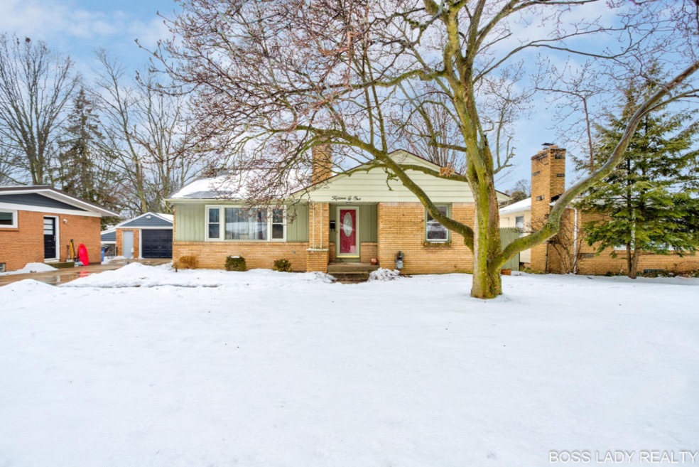 1501 Carlton Ave NE, Grand Rapids, MI 49505 - photo 1