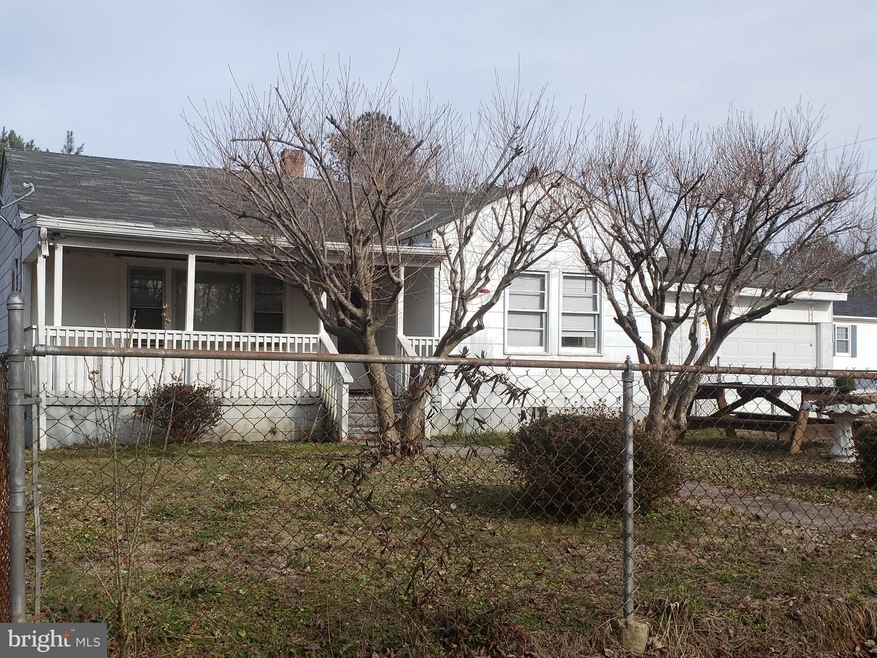 7550 Leedstown Rd, Colonial Beach, VA 22443 - photo 1