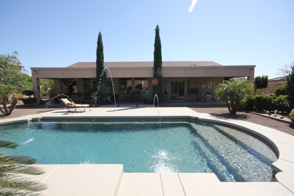 large Swimming Pool with 6 Water Feature